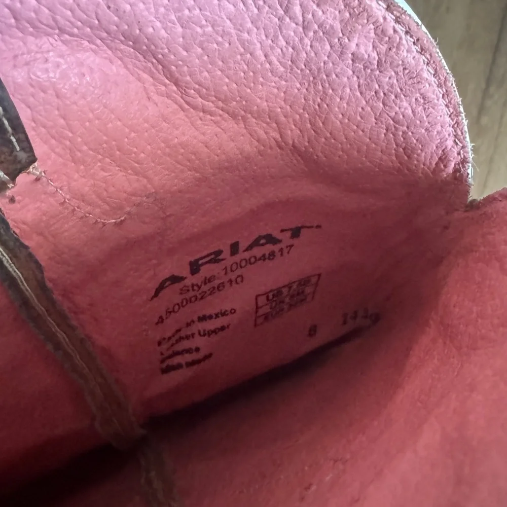 Ariat Two-Tone Western Boots - Picture 5 of 5